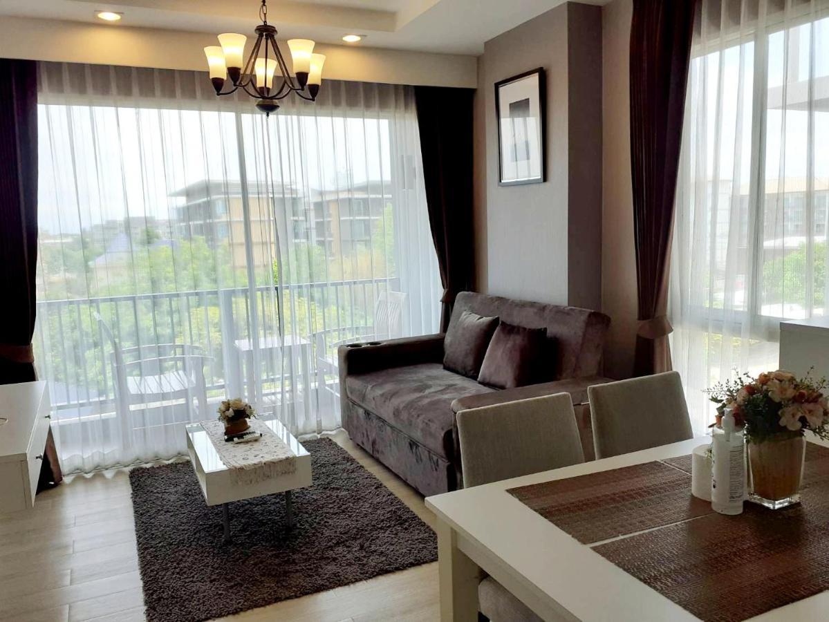 Execlusive Seaview 1 bedroom suite at The Patio Bangsaen Buitenkant foto
