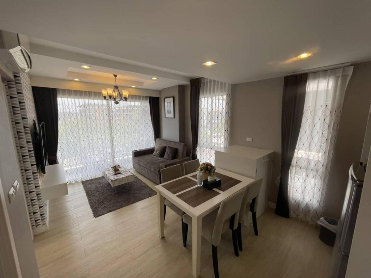Execlusive Seaview 1 bedroom suite at The Patio Bangsaen Buitenkant foto